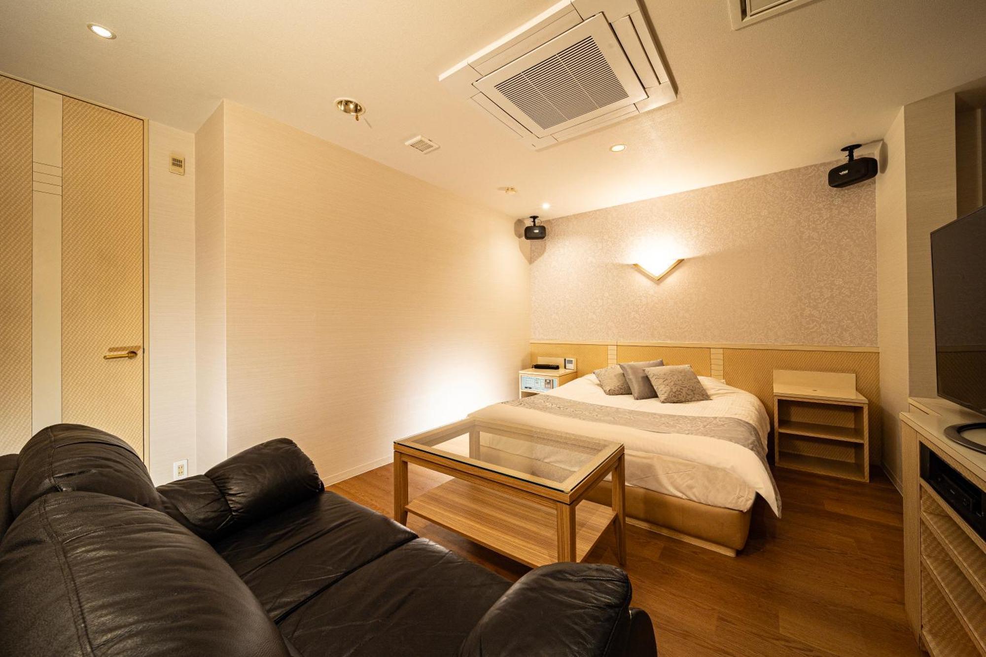 ルトゥール姫路 Retur Himeji 男塾ホテルグループ (Adults Only) Buitenkant foto
